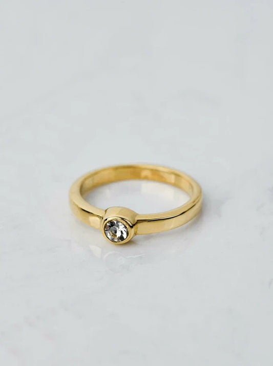 gold-crystal-ring-s405184z00