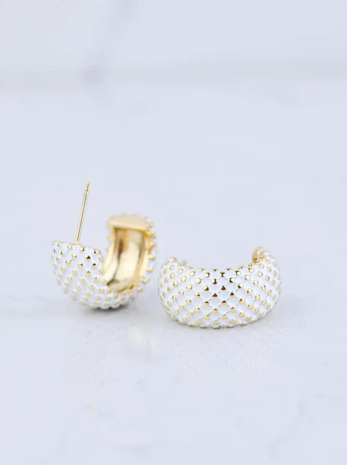 earrings-circle-white-textured-gold-s206445z02