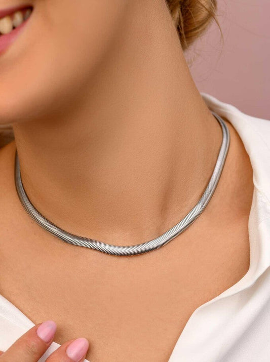 elegant-necklace-zmijka-1