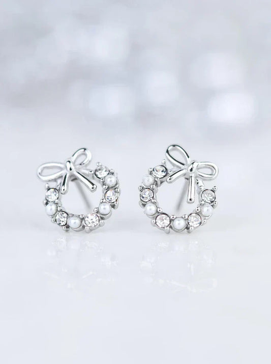 earrings-with-bow-and-crystals-silver-s208195s02